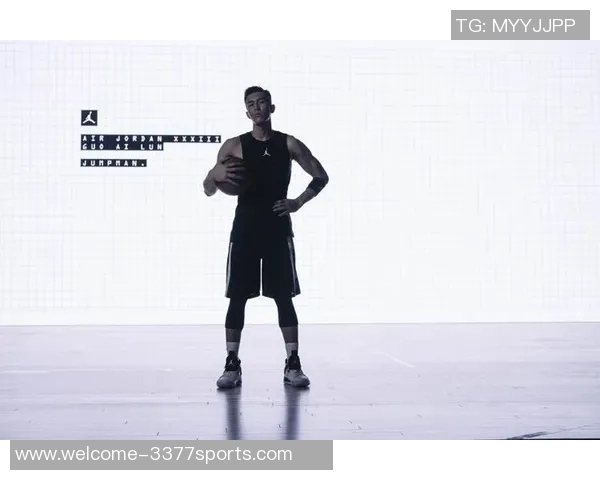 时尚头像男篮球明星的潮流风格与个性魅力解析 时尚头像男篮球明星的潮流风格与个性魅力解析